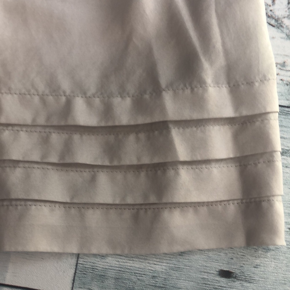 BCBGMaxAzria Sulvie Silk Skirt Extra Small - Picture 3 of 9